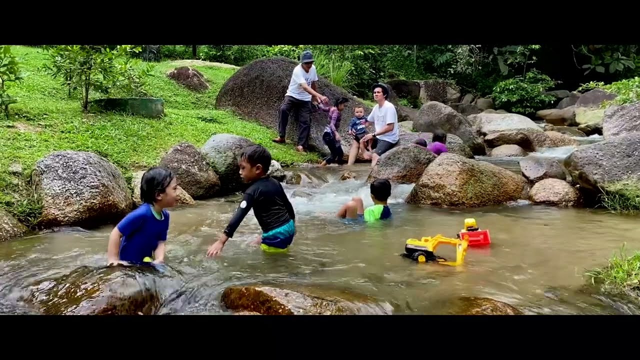 Tanah Aina Fareena